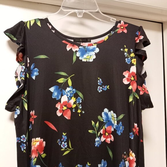 Black Floral Stretchy Dress Flutter Cap Sleeve sz XL NEW - Picture 2 of 5